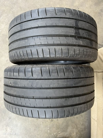 vând 2 anvelope 265/35/19 Michelin de vară ca noi - 1