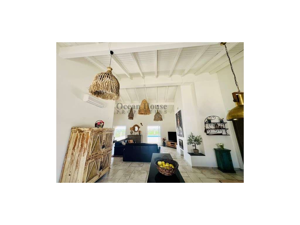 Herdade renovada com 4 quartos e piscina em Ourique.-13