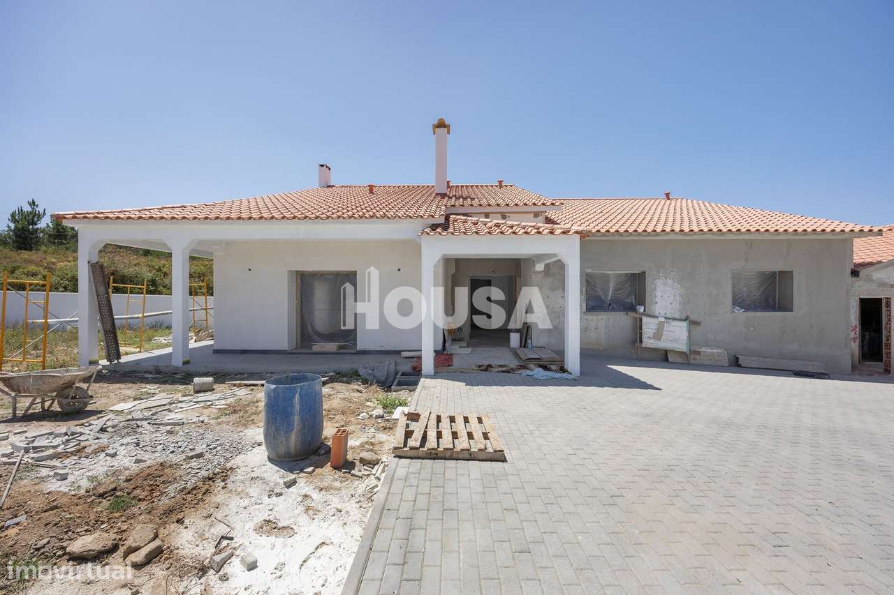 Moradia T3 Térrea Geminada – Em Construção-27