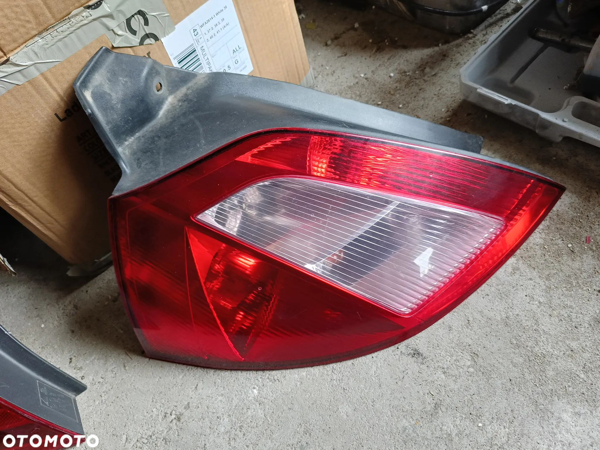 MEGANE II HB LAMPA TYŁ TYLNA LEWA - 1