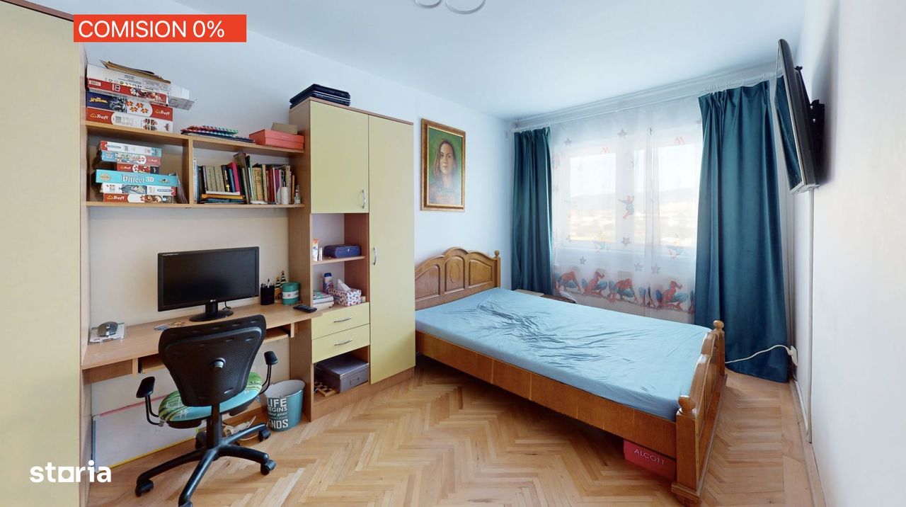 Apartament decomandat cu 3 camere, bloc cu lift| zona Vasile Aaron.