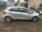 Kia Rio - 13