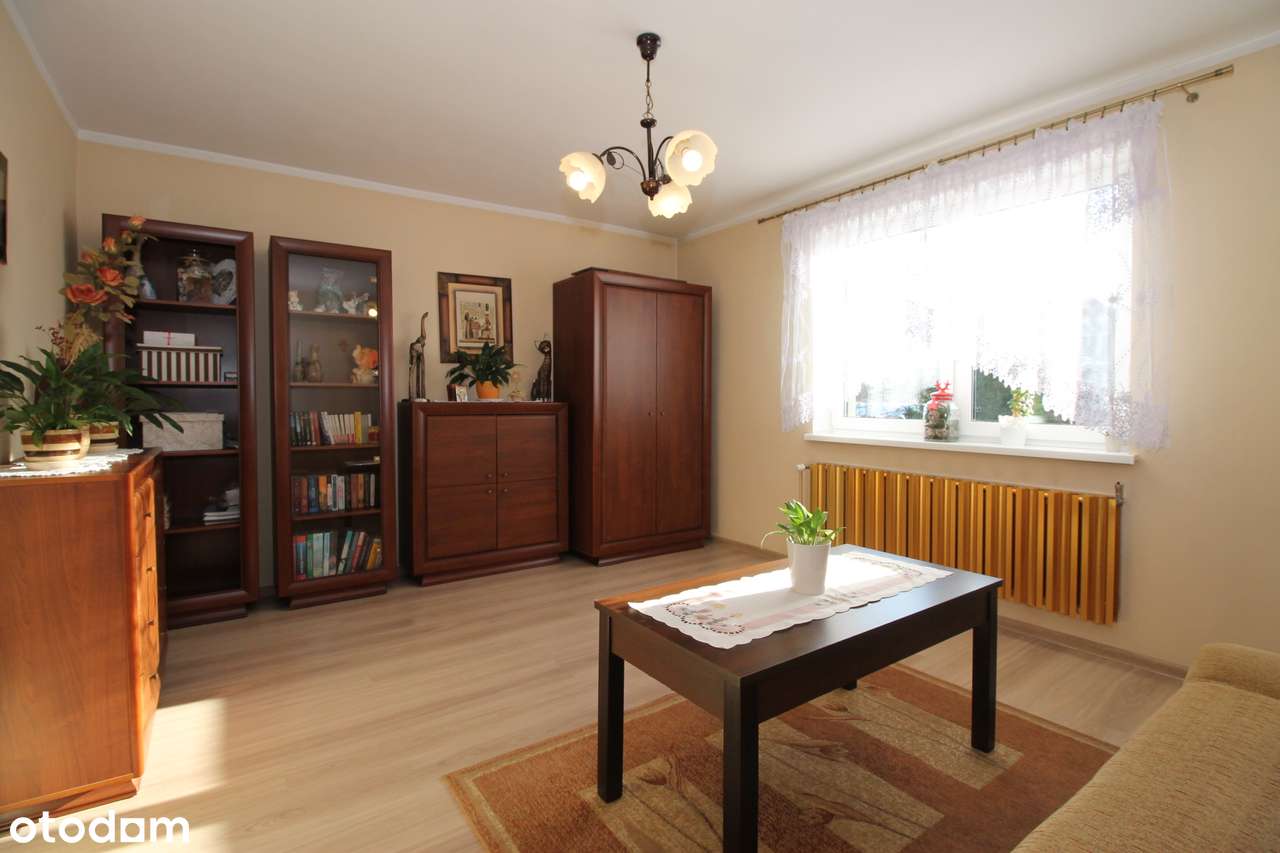 Fantastyczny dom w spokojnej i zielonej okolicy.-7