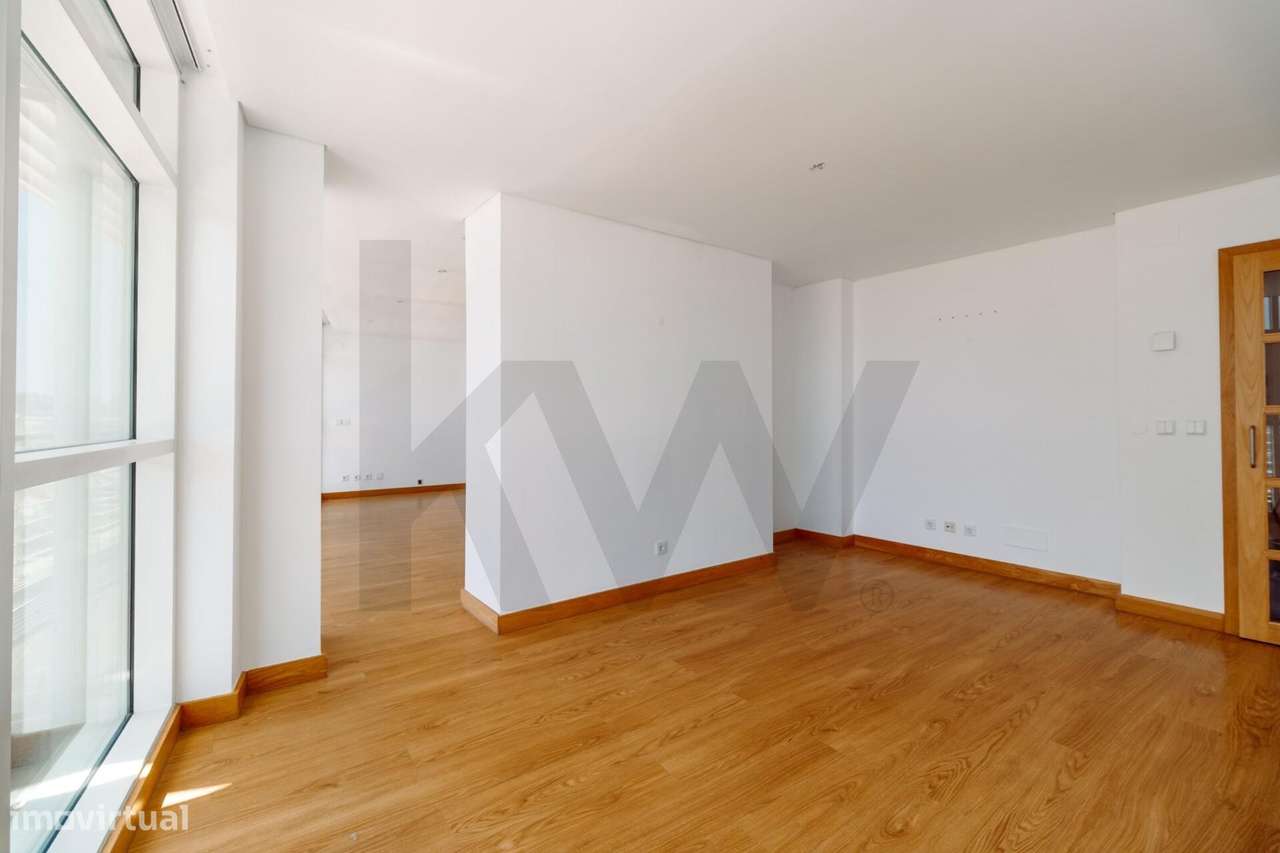 Apartamento T3 Duplex à venda no Parque Das Nações - Grande imagem: 3/26