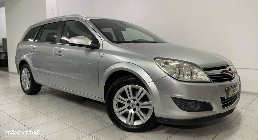 Opel Astra Caravan 1.7 CDTi Cosmo M6 - 4