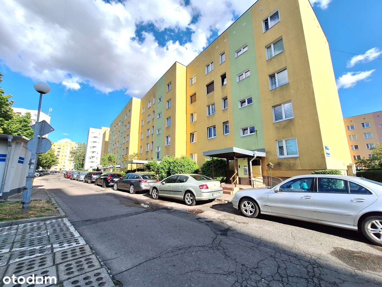 4 pokojowe mieszkanie, 83,6m2! duże pokoje, 1 piętro, Os. Manhattan-19