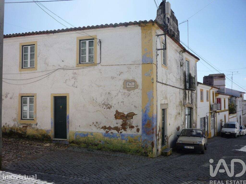 Casa T4 em Cabeço de Vide de 196,00 m2 - Grande imagem: 2/19