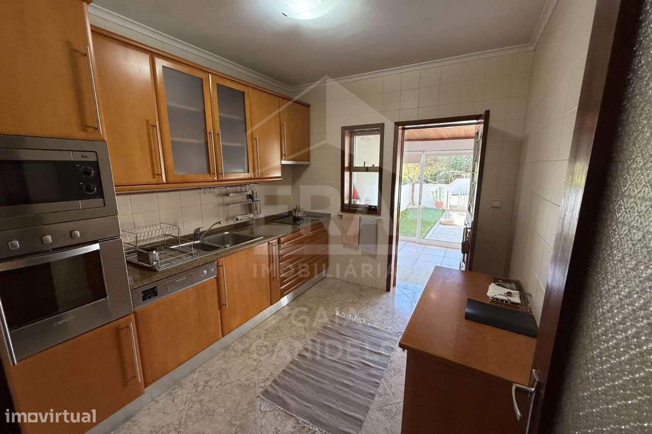 V4 de duas frentes na Madalena-17