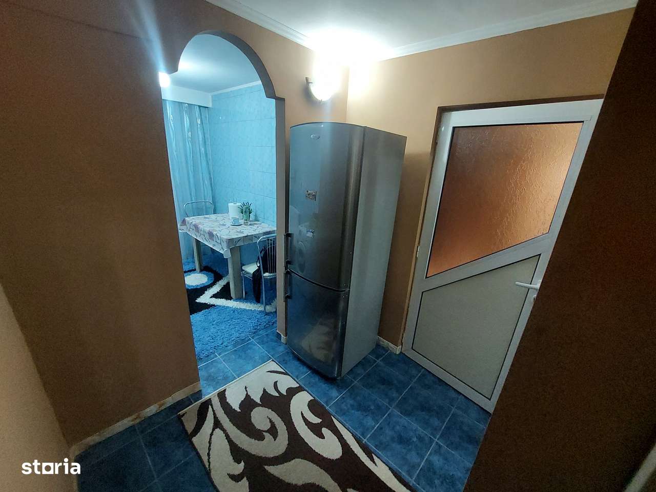Vindem Apartament 2 camere Robea  mobilat si utilat cu Balcon mare-9