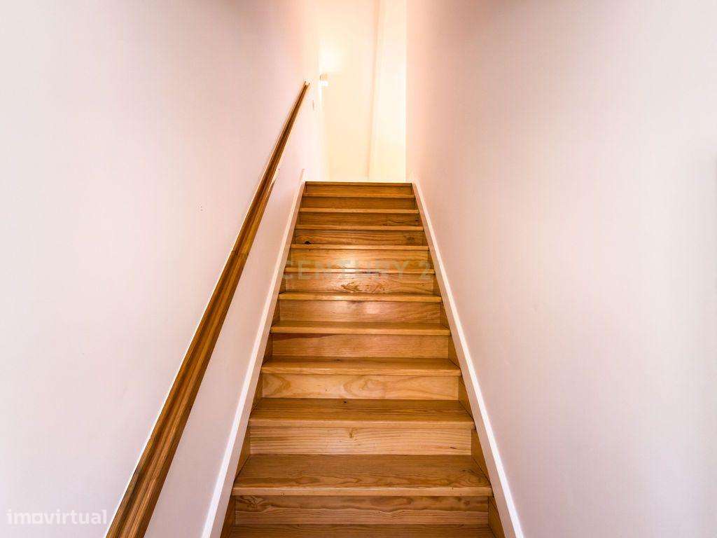 Apartamento T3 Duplex | Edifício Totalmente Reabilitado | Centro Amado-25