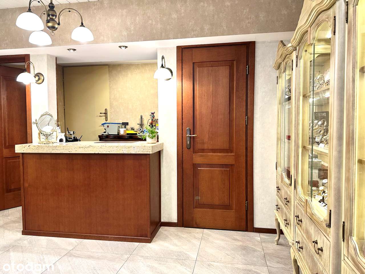 Wynajem lokalu użytkowego - Zegarmistrz, jubiler, grawerowanie - Pełny obrazek: 4/8