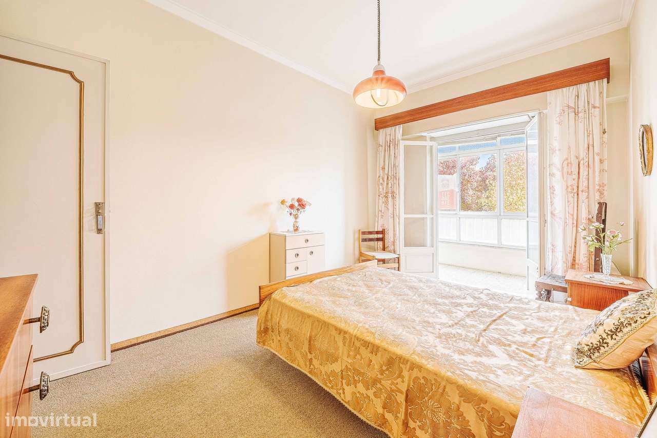 T2 a escassos passos da estação de comboio de Barcarena-20