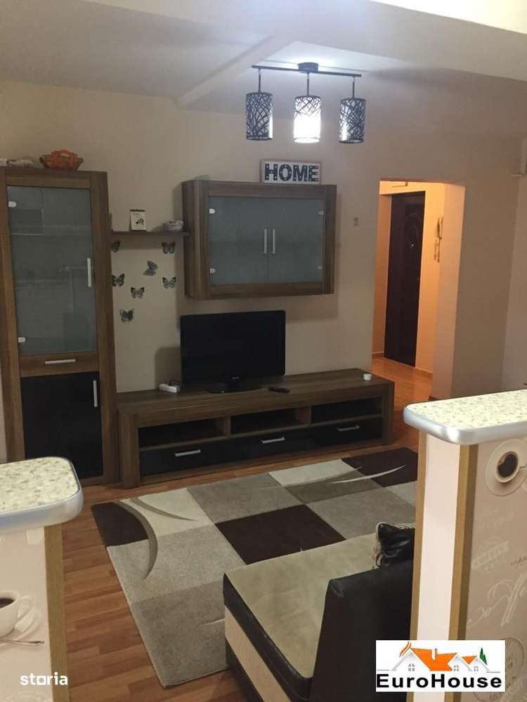 Apartament cu 4 camere de vanzare in Alba Iulia - Imagine principală: 4/12