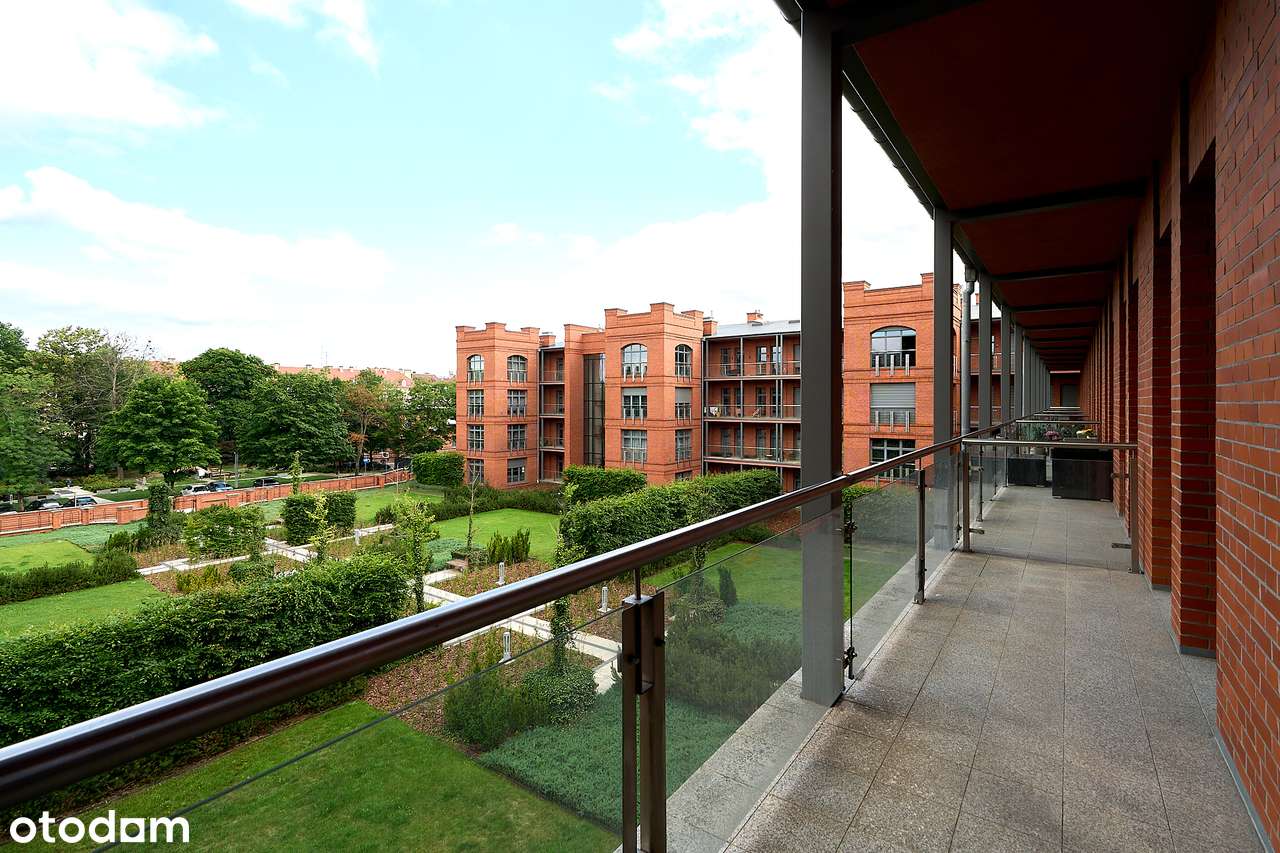 Premium apartament po remoncie, City Park, balkon, klima, garaż, 57 m2-1