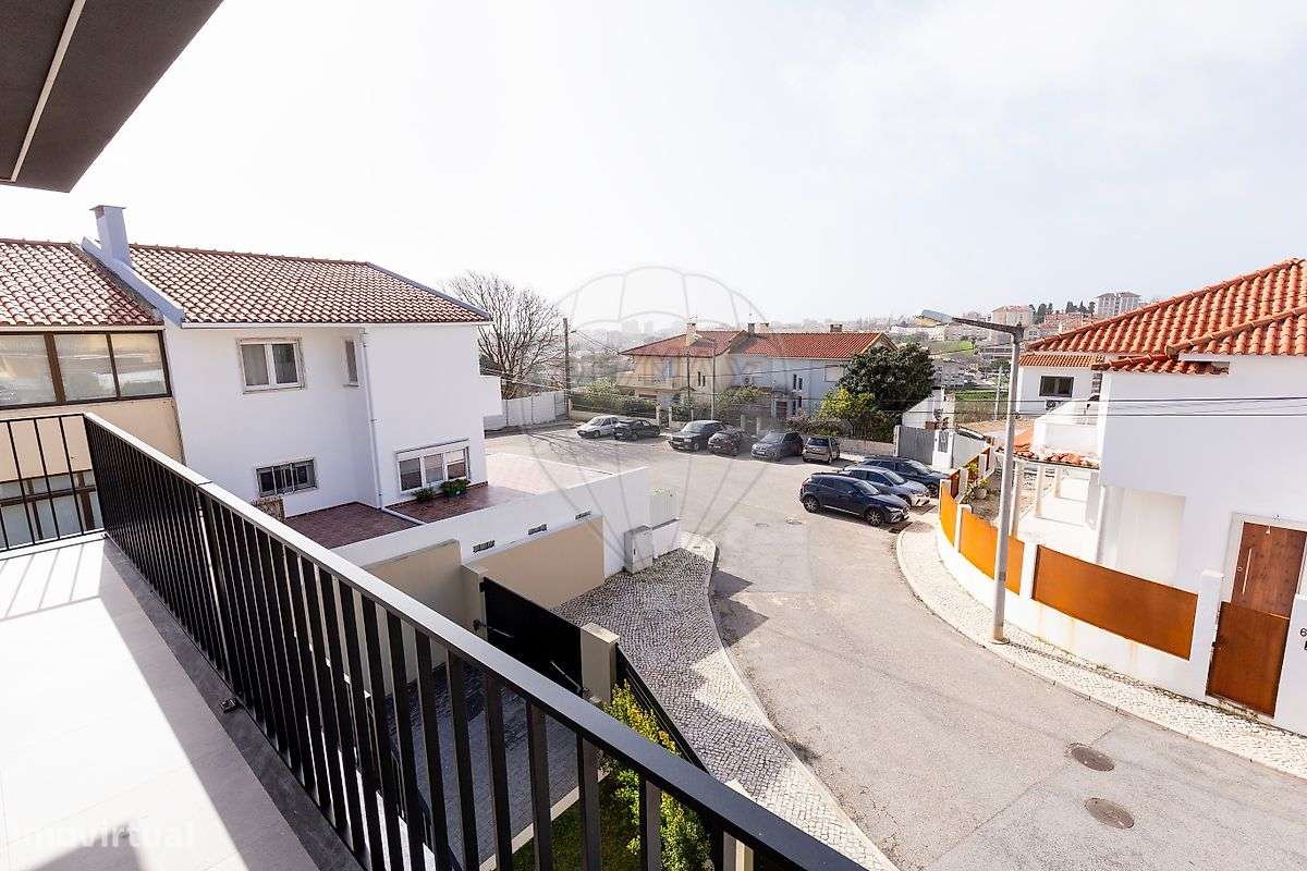 Moradia T4 para venda-23
