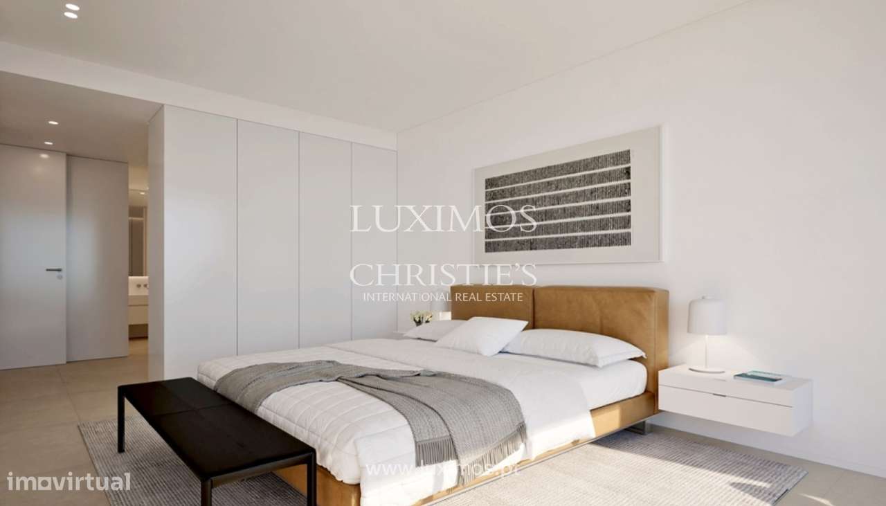 Moradia V4 de luxo, à venda, com piscina e vista mar, Lagos, Algarve - Grande imagem: 4/23