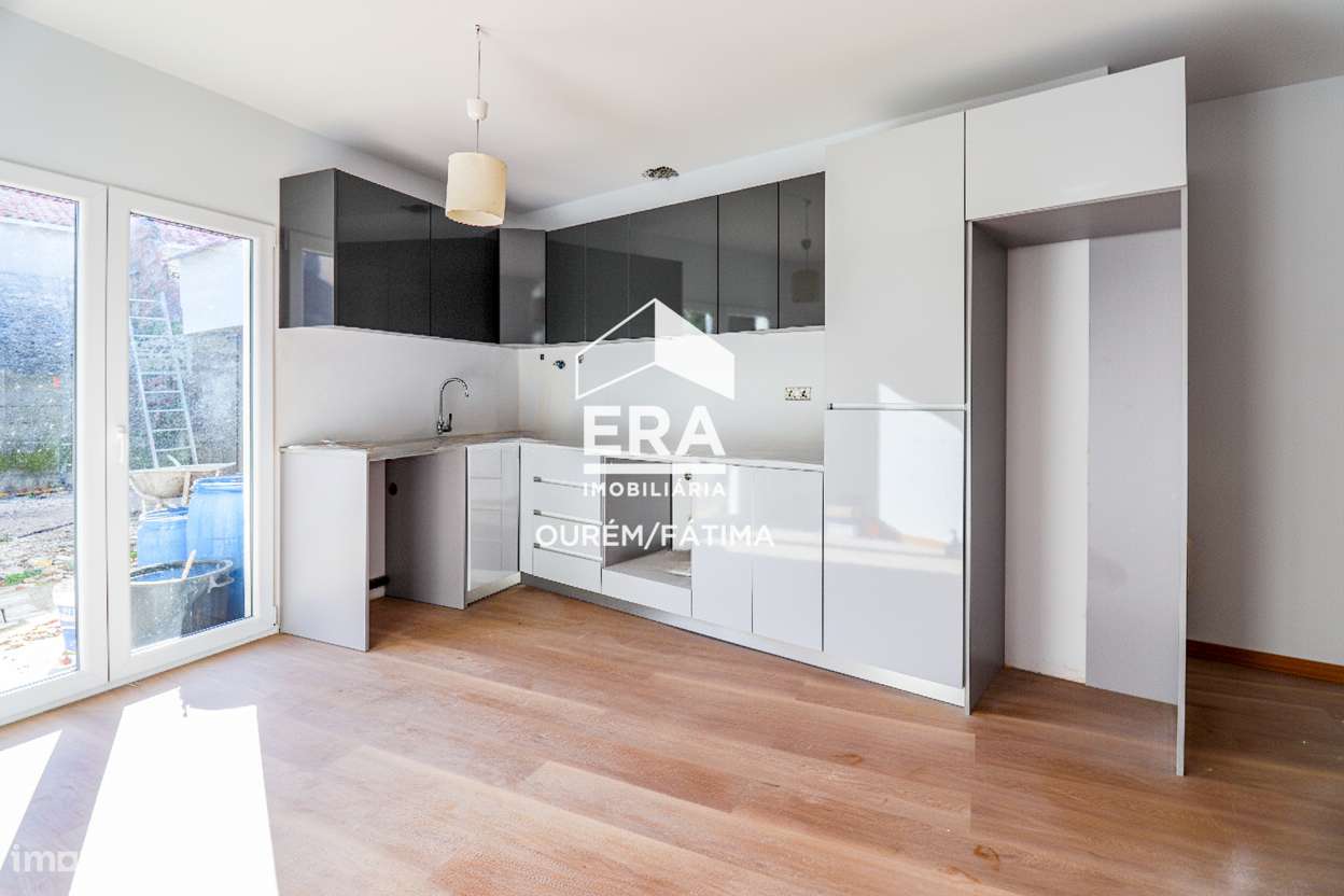 Moradia T4, Caneiro, Ourém-7