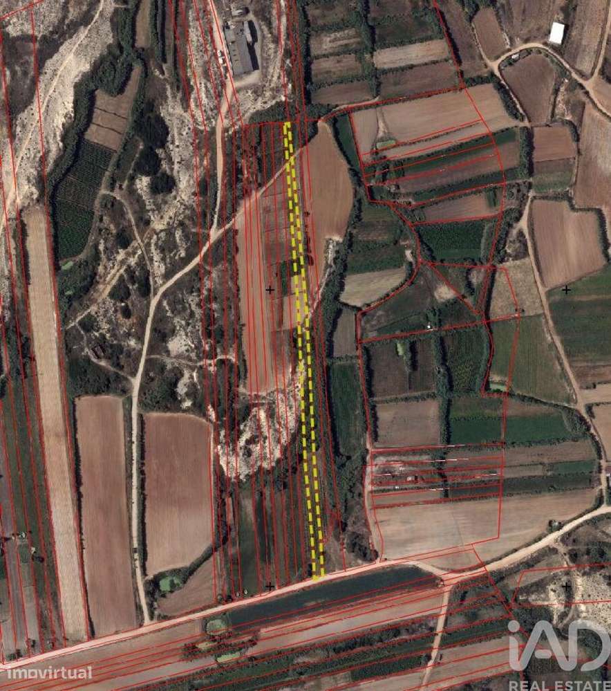 Terreno em Ferrel de 3440,00 m2 - Grande imagem: 2/30