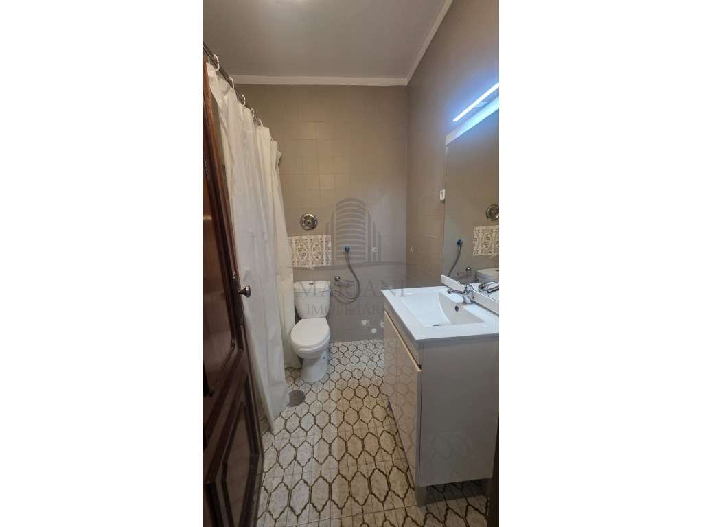 **Apartamento T2 no Centro de Gondomar, com Box**-14