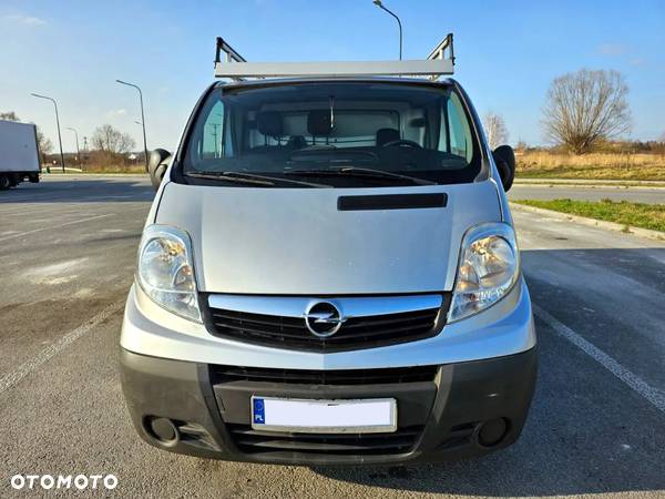 Opel Vivaro - 2