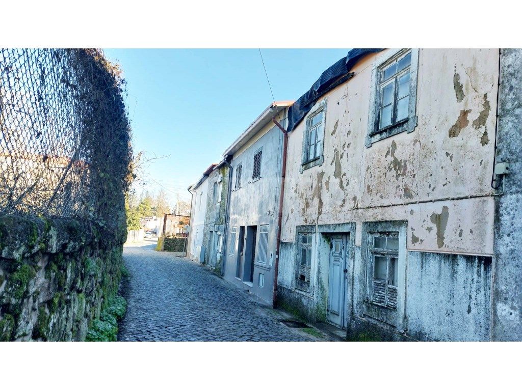 Casa para restauro Palmeira