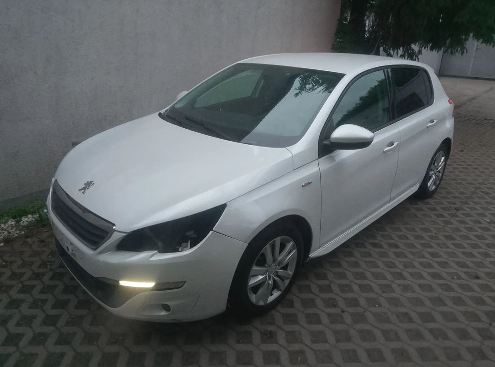 Peugeot 308 T9 e-HDi 115 Stop & Start Niveau 2 Business-Line 2014