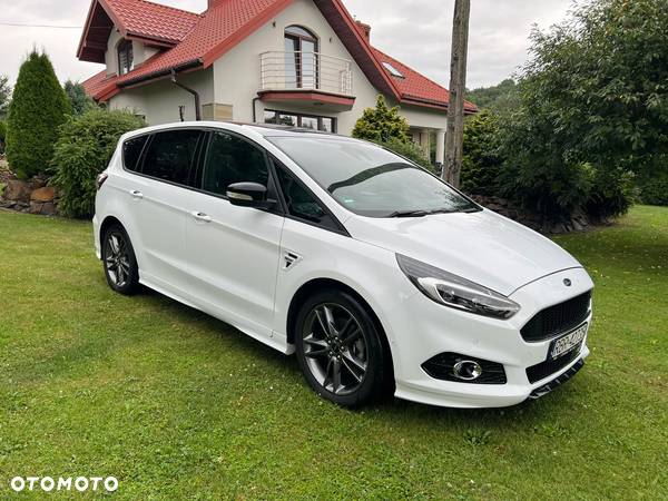 Ford S-Max 2.0 EcoBoost ST-Line - 2