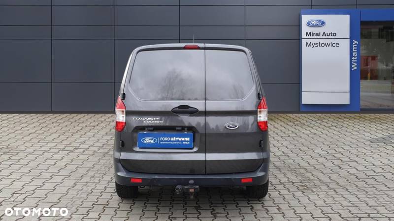 Ford Transit Courier - 4