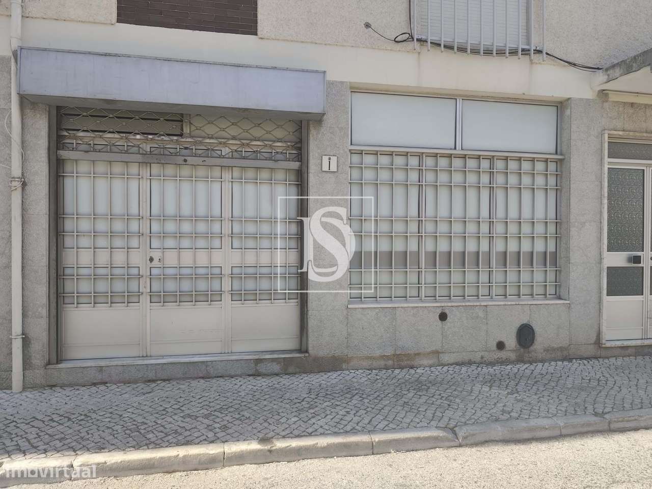 Espaço Comercial/Armazém - Zona Verde - Entroncamento-1