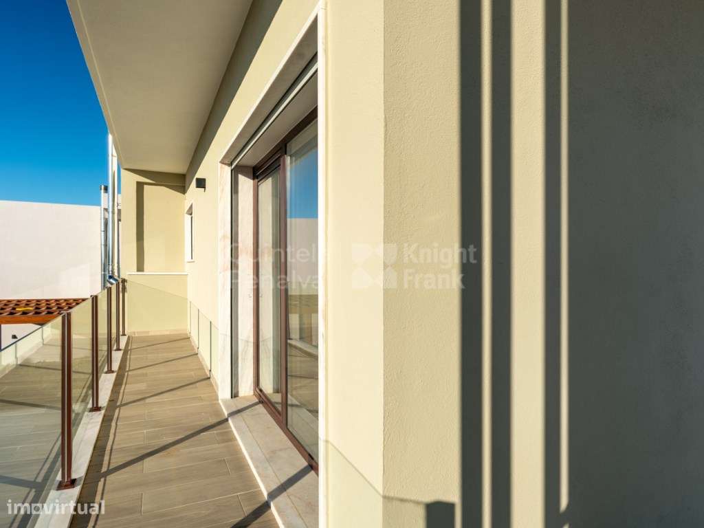 Moradia T4 com jardim, piscina e garagem em Birre-23