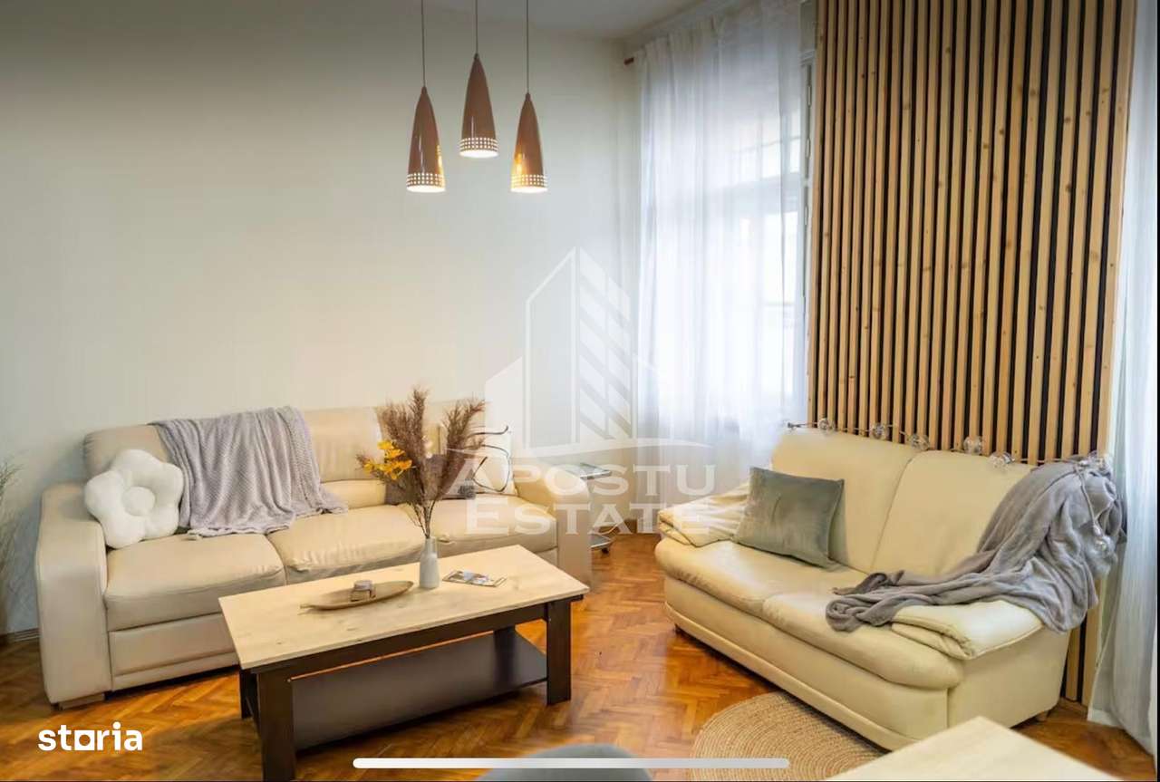 Apartament cu farmec istoric, Piața Victoriei, 63 mp utili , lift - Imagine principală: 3/13
