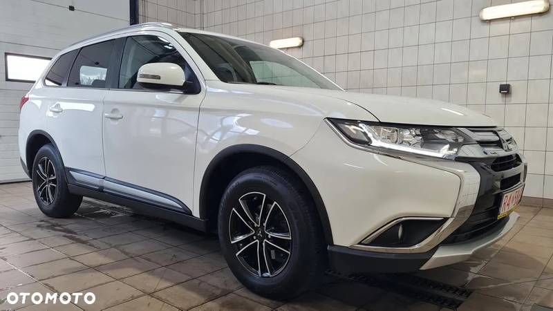 Mitsubishi Outlander 2.0 2WD Edition 100 - 2