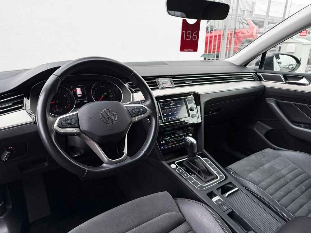 Volkswagen Passat 2.0 TSI Elegance DSG 190 KM — zdjęcie 6