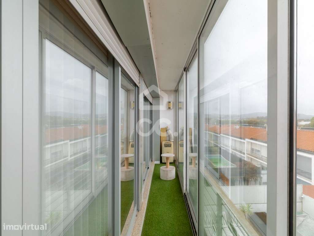 Moradia de Gaveto T3 em Ribeirão-12