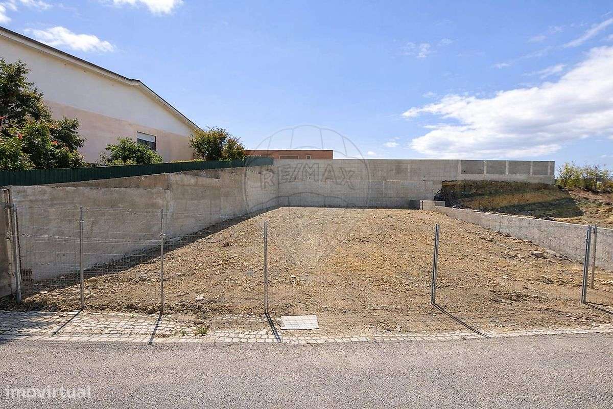 Terreno  para venda - Grande imagem: 2/5