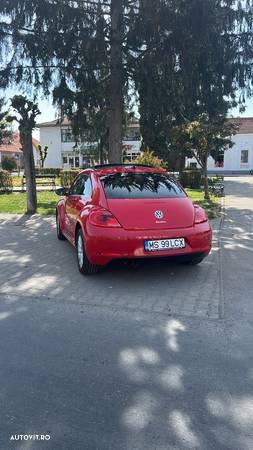 Volkswagen Beetle 1.6 TDI Design - 8