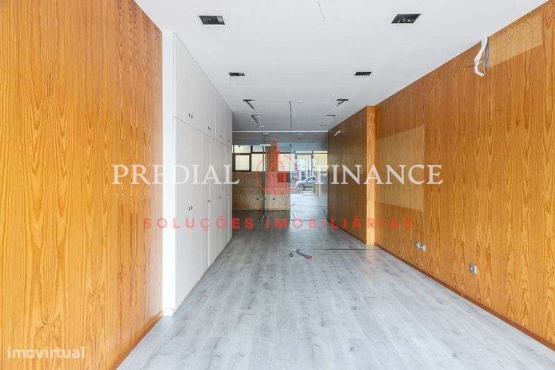 Loja Arrendar na Circunvalação – Excelente Localização junto ao Amial - Grande imagem: 4/12