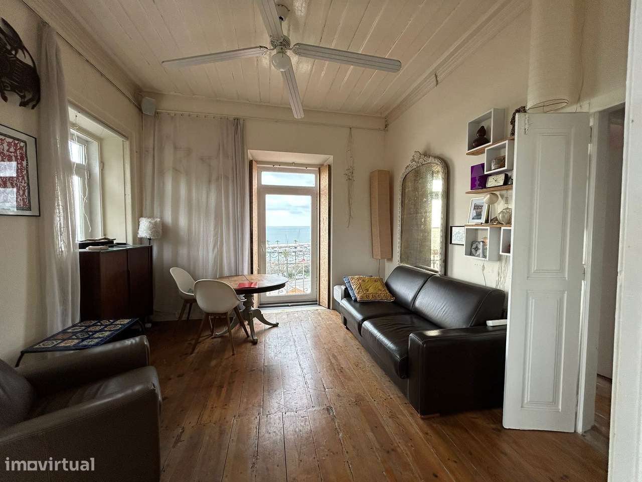 Andar de Moradia - V3 - Terraço / Jardim - Setúbal-10