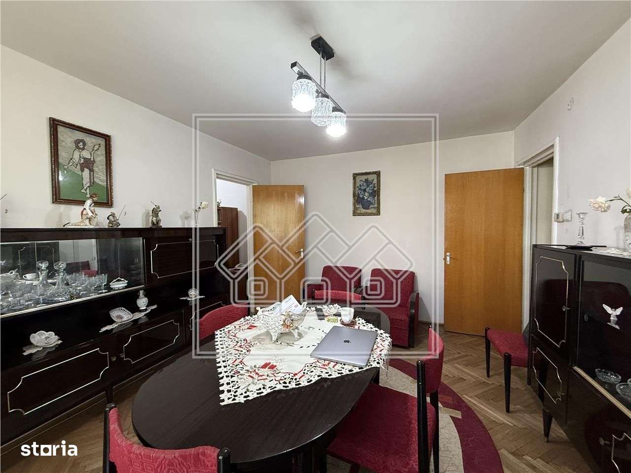 Ap pe Mihai Viteazu, 3 camere, etaj intermediar, balcon - Imagine principală: 5/13