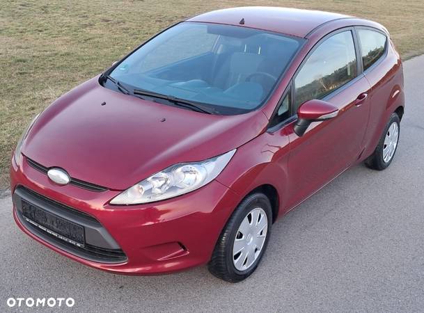 Ford Fiesta 1.25 Ambiente - 11