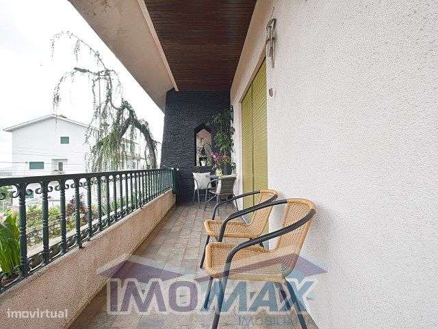 Moradia T3 - Lordelo, Paredes-15