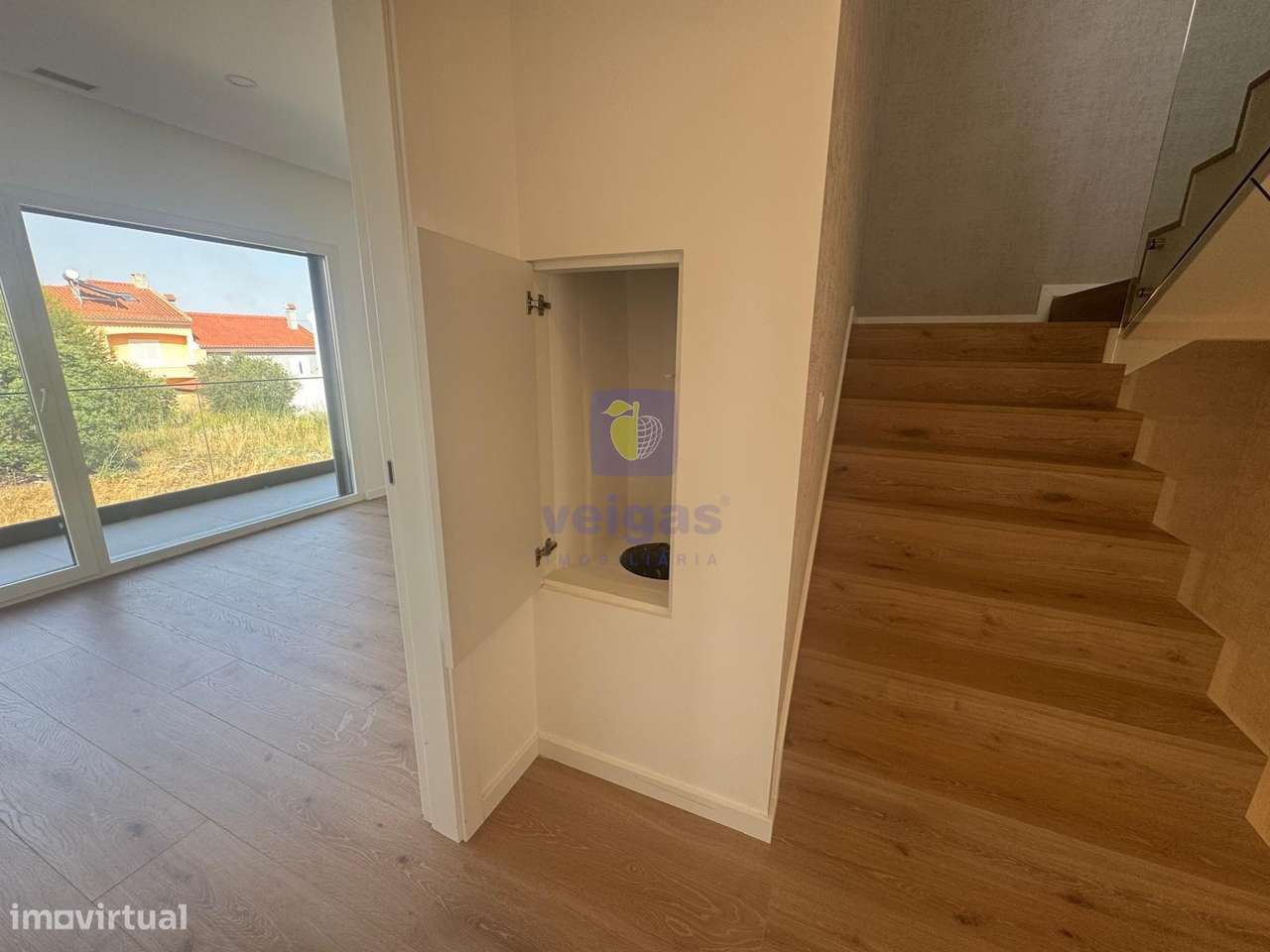 Moradia T4 C/ Piscina -  Bairro Primavera-50