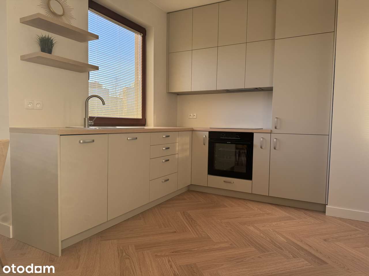 58.5 m² | 3 pokoje | po remoncie premium | klima | 10 minut do plaży - Pełny obrazek: 4/18