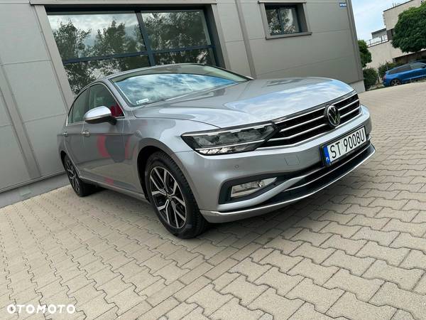 Volkswagen Passat 1.5 TSI EVO Elegance DSG - 9