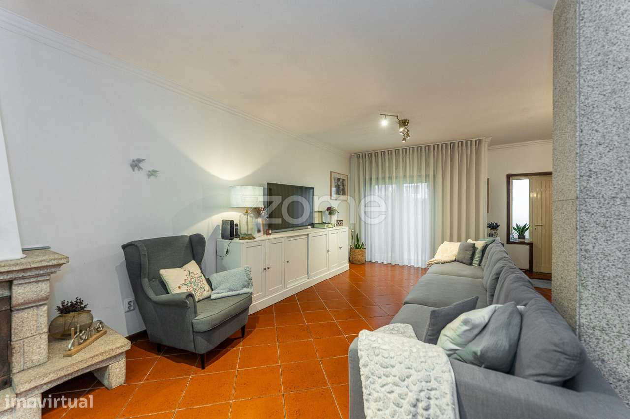 Moradia T4 Santa Maria da Feira - Grande imagem: 3/49