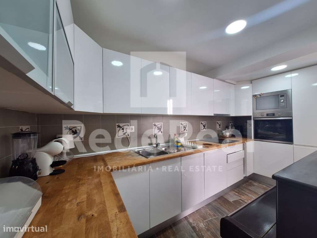 Moradia T4 com Vista Deslumbrante na Zona Histórica de Faro-35