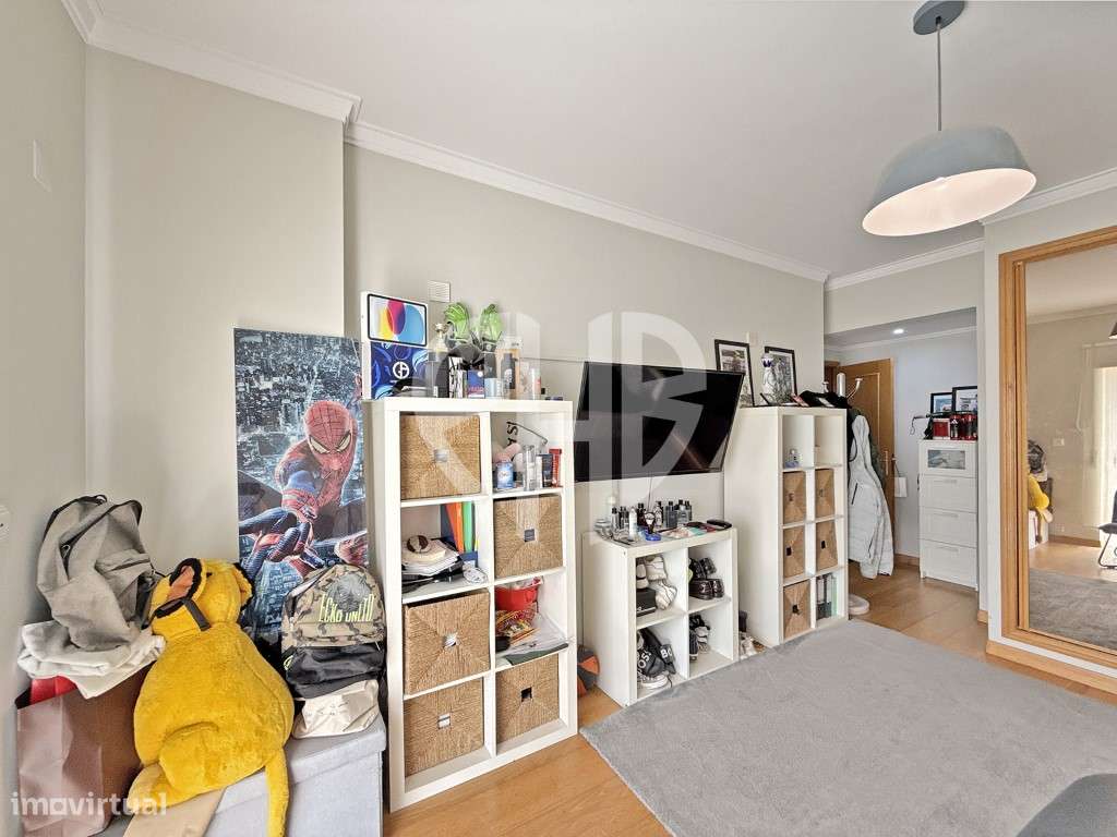 Apartamento T3 / C/Parqueamento // Santa Marta Corroios-31