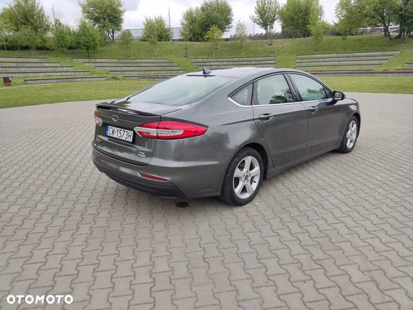 Ford Mondeo - 14