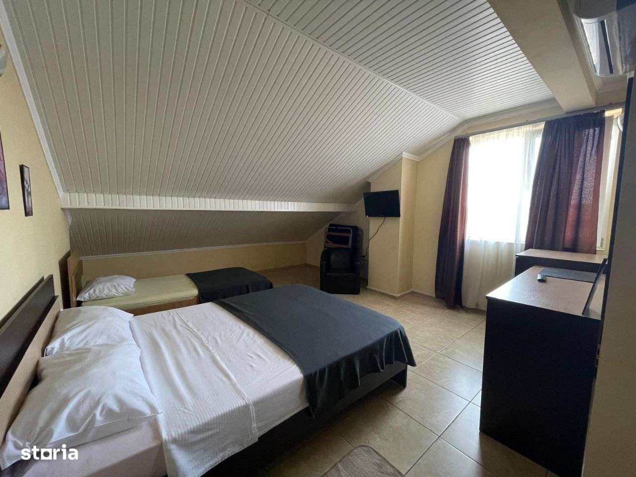 Vila Eforie Nord P+1+M 15 camere ultracentral - Imagine principală: 2/20