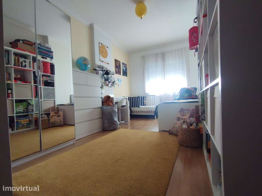 T2 com estacionamento e arrecadação em São Marcos-13